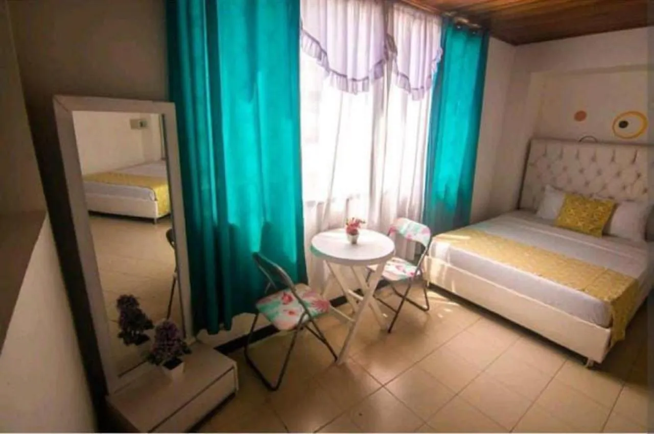 1If2-4 Apartment In Cartagena Close To The Sea With Air Conditioning And Wifi