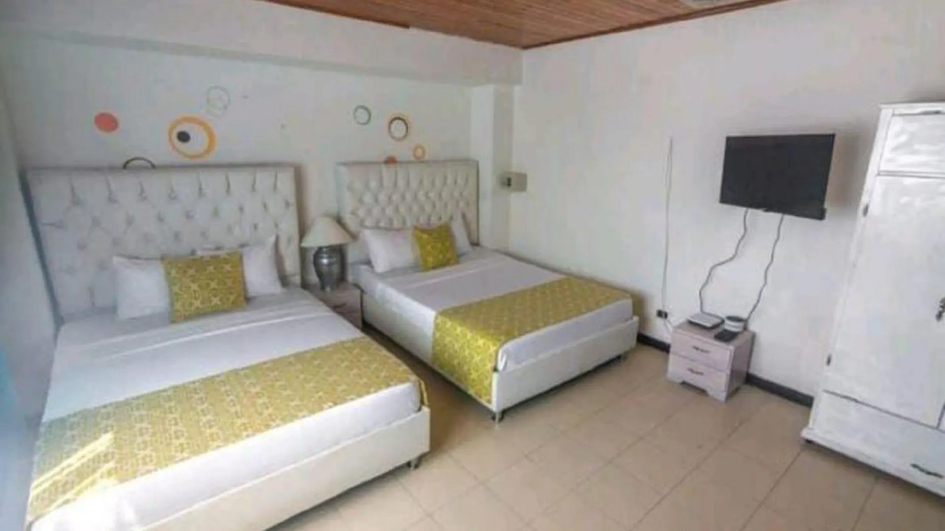 1If2-4 Apartment In Cartagena Close To The Sea With Air Conditioning And Wifi
