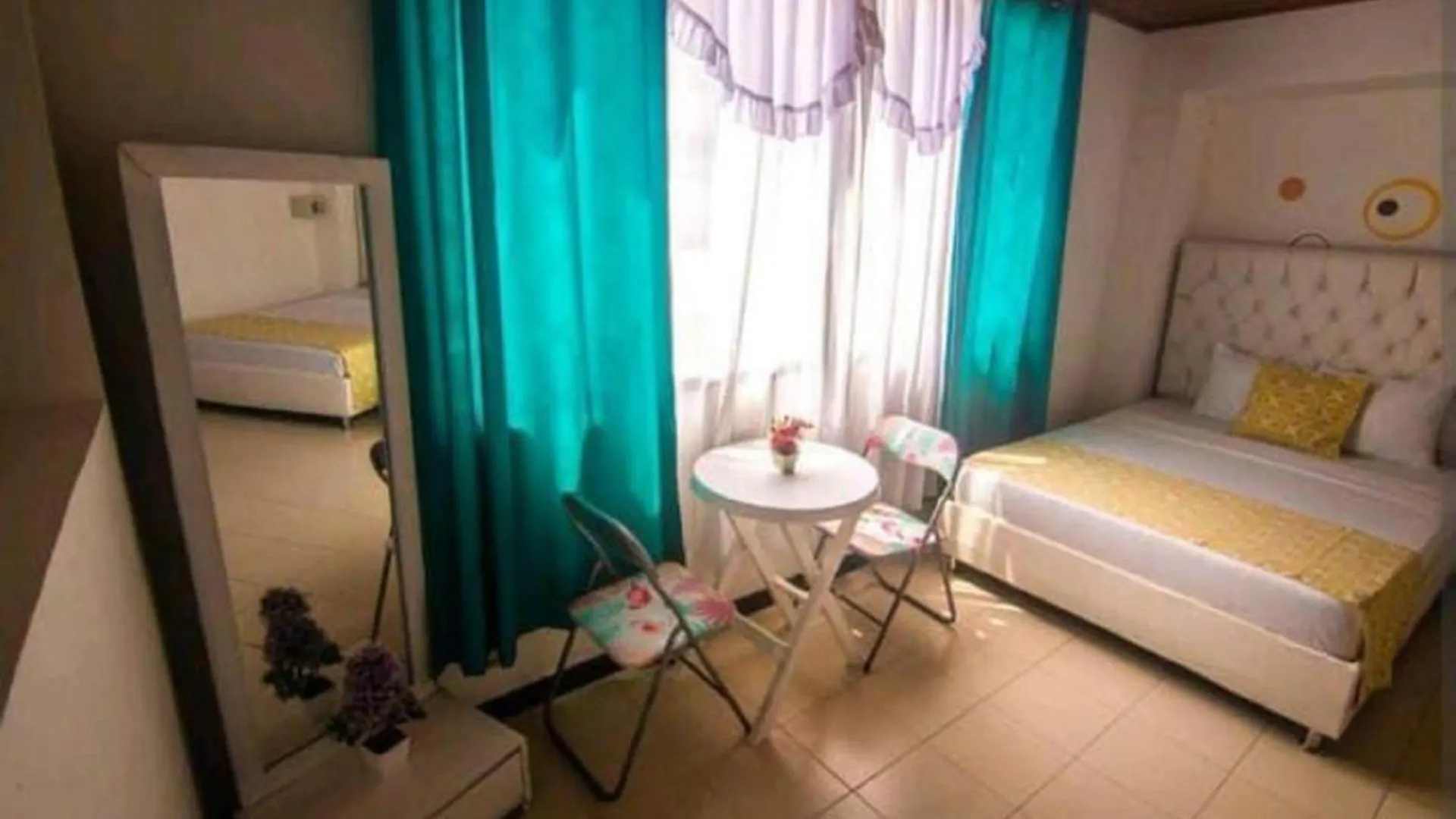 1If2-4 Apartment In Cartagena Close To The Sea With Air Conditioning And Wifi